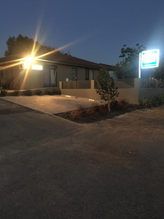 Intown Apartments Geraldton Bagian luar foto